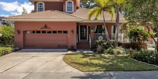 286 SANTA MARIA STREET