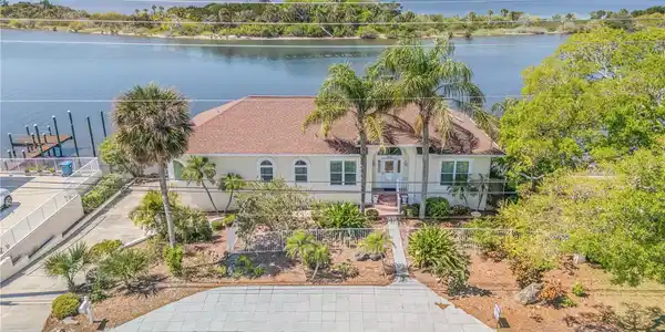 2384 JOHN ANDERSON DRIVE
