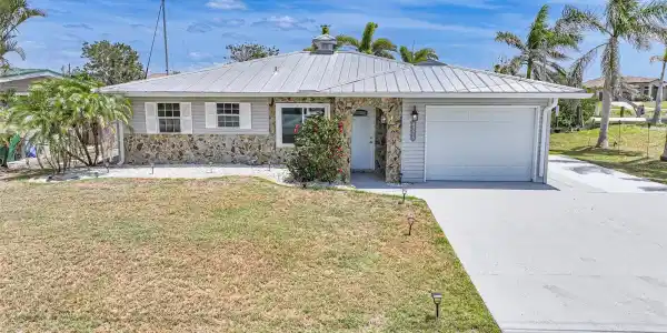 4326 PALM DRIVE