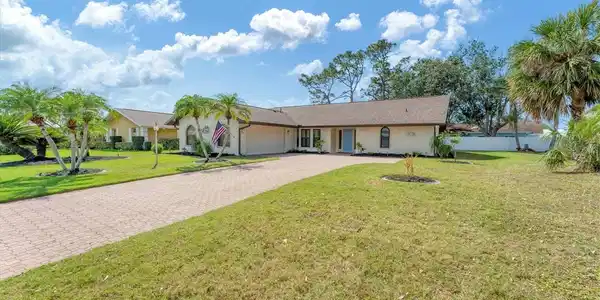1219 SLEEPY HOLLOW ROAD