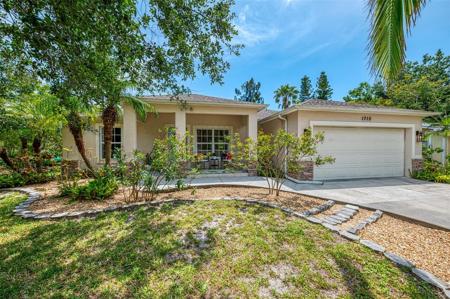 1715 FOSSIL DRIVE
