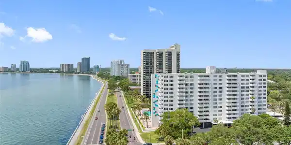 2401 BAYSHORE BOULEVARD