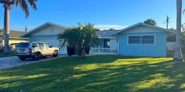 333 W OSCEOLA LANE
