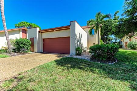6207 COURTSIDE DRIVE