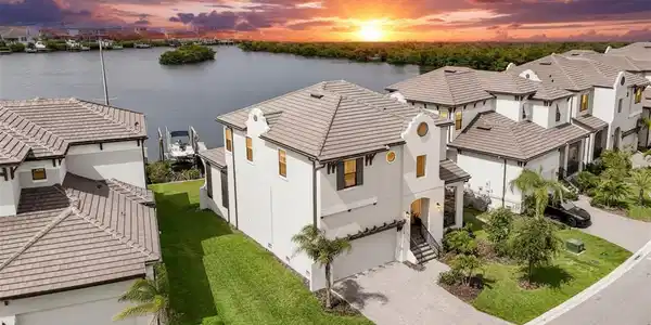1108 SEAGRAPE DRIVE