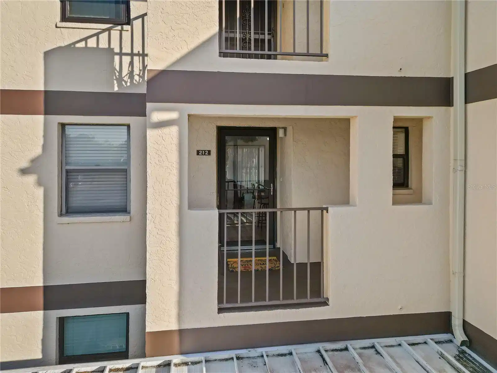 Image 1 Image 1
