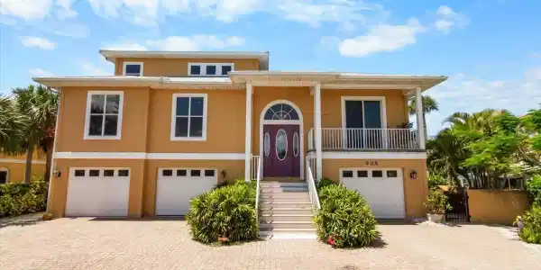 908 CASEY COVE DRIVE