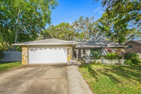 14 IDLEWILDE DRIVE