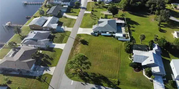 Image 4 Image 4