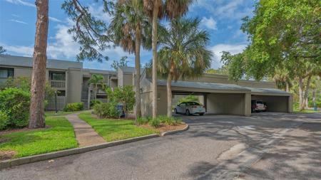 107 WOODLAND PLACE