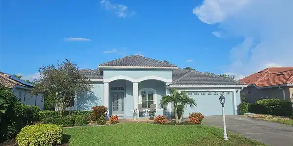 1884 COCONUT PALM CIRCLE