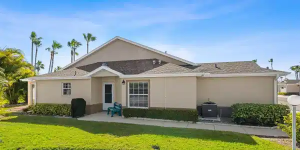 2907 CAPTAINS COURT