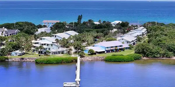 21 COVE ROAD