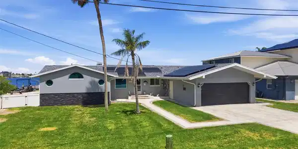 8211 HAYWARD LANE
