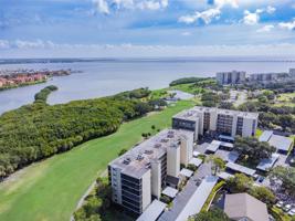 3300 COVE CAY