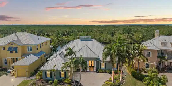 819 ISLEBAY DRIVE