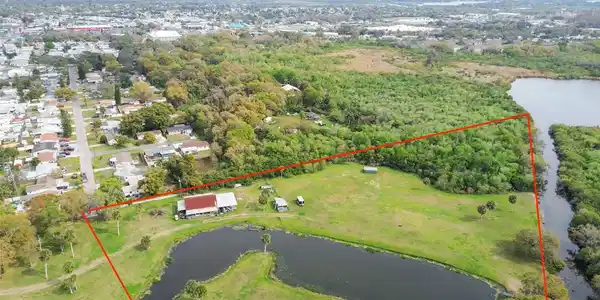 Image 4 Image 4