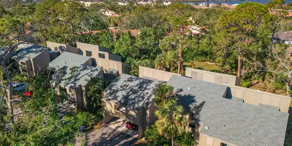 754 PINE RUN DRIVE