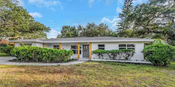 1905 PINE TREE LANE