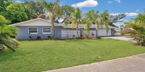 88 VALENCIA DRIVE
