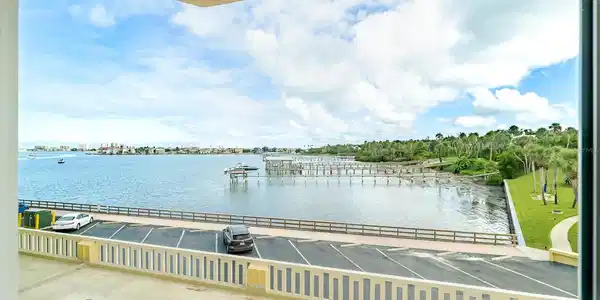 100 BLUFF VIEW DRIVE
