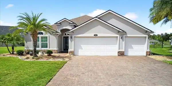 50 COUNTRY CLUB HARBOR CIRCLE