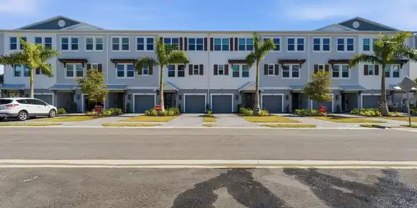 1623 SEA HAVEN DRIVE
