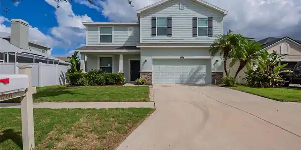 1706 BONITA BLUFF COURT