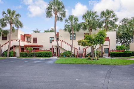 523 SPRING LAKES BOULEVARD
