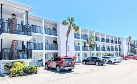 5901 GARDEN LANE