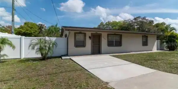 6213 SHELDON ROAD