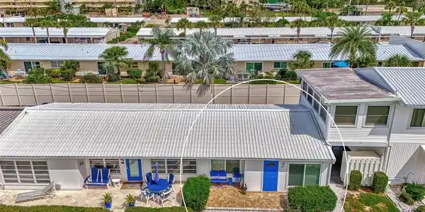 5858 MIDNIGHT PASS ROAD