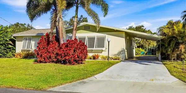 1550 BARBARA PLACE