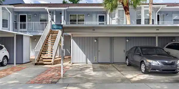 840 BIRD BAY DRIVE W