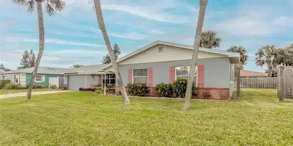 7 WISTERIA DRIVE