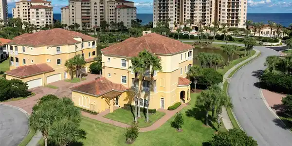 20 CASA BELLA CIRCLE