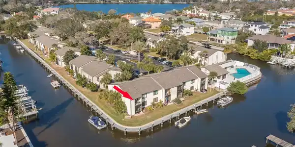 412 MOORINGS COVE DRIVE