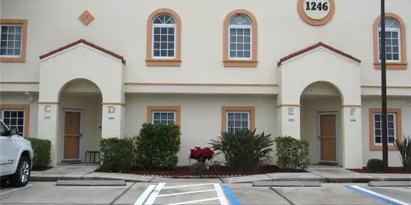 1246 RIO DE JANEIRO AVENUE