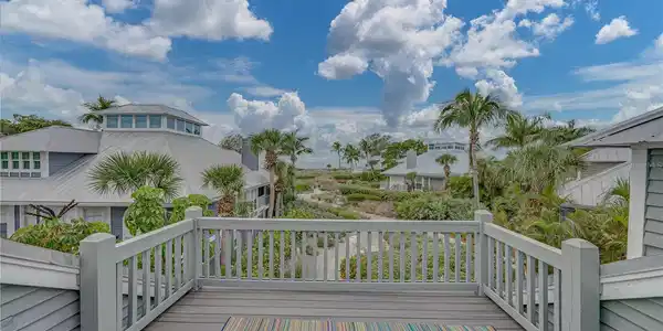 12 SEAWATCH DRIVE