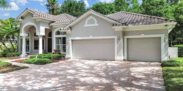 10106 RADCLIFFE DRIVE
