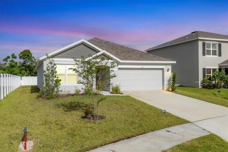 2105 GRAND FLORA TRAIL