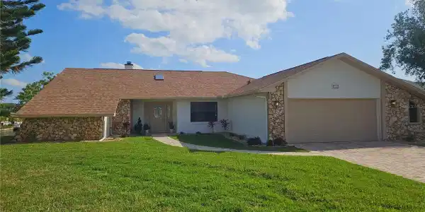 11 CHEYENNE COURT