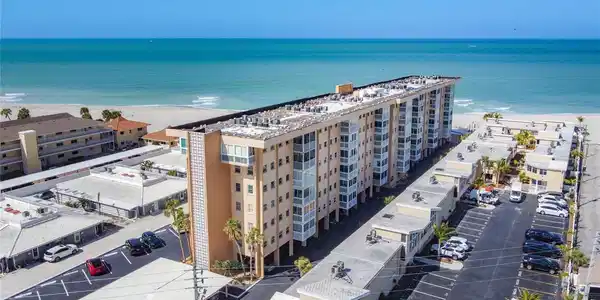 1255 TARPON CENTER DRIVE