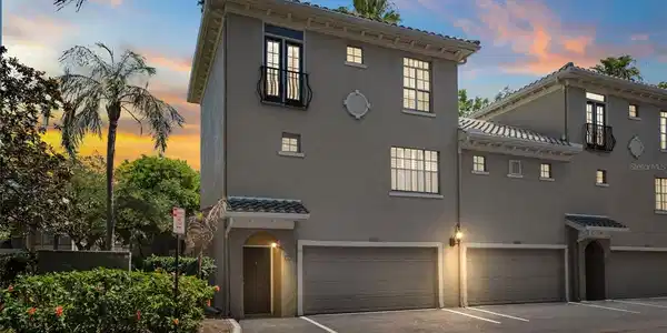 501 KNIGHTS RUN AVENUE