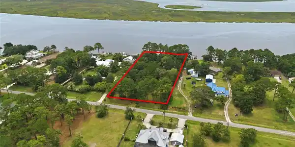 95289 NASSAU RIVER ROAD
