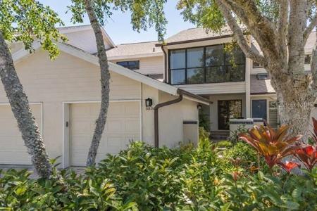 5226 LANDINGS BOULEVARD