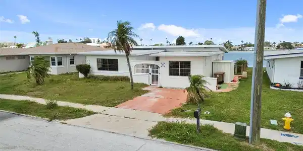 15319 HARBOR DRIVE
