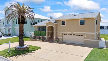 17025 DOLPHIN DRIVE