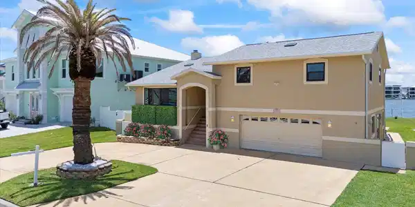 17025 DOLPHIN DRIVE