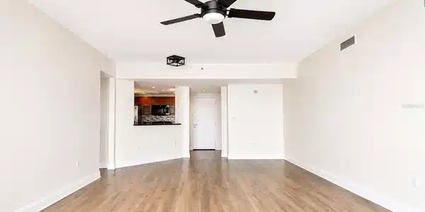 Image 4 Image 4